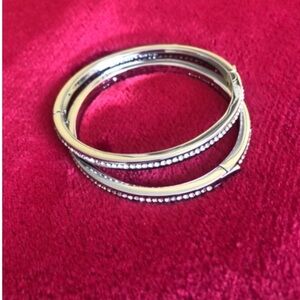 Authentic Kate Spade Hinged Bangle Bracelet. NWOT.